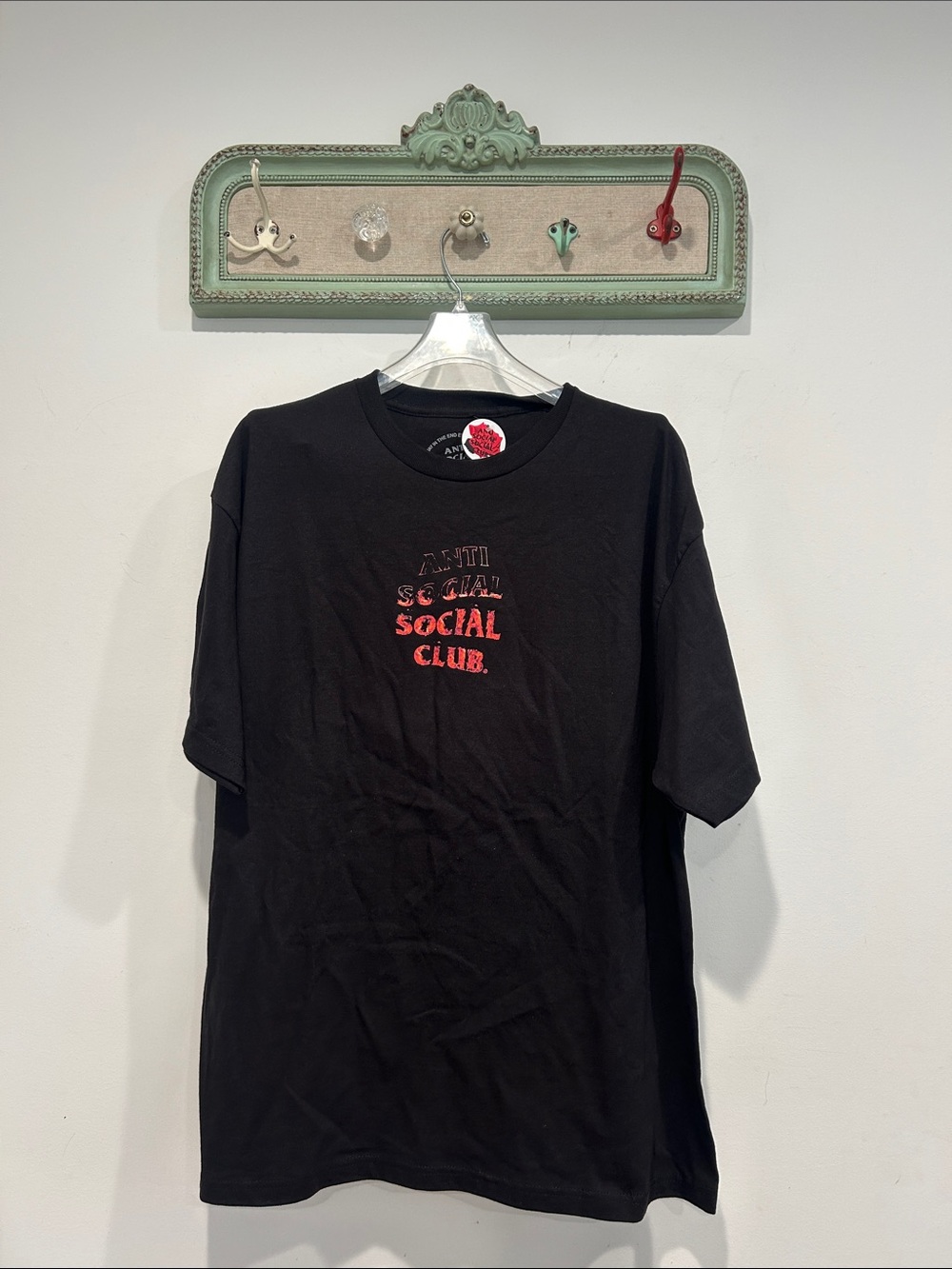 Anti Social Social Club Black T-Shirt with Red Pink fire flame Logo size xl men